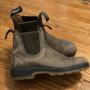 Blundstone women’s Brown Chelsea Boots